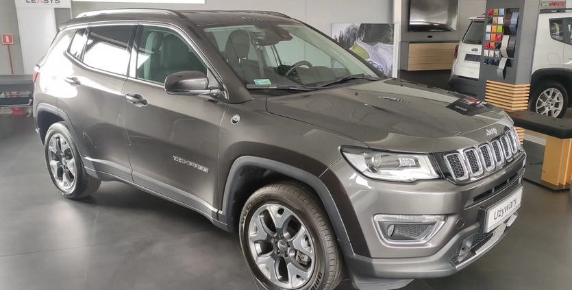 Jeep Compass cena 129900 przebieg: 1900, rok produkcji 2017 z Frombork małe 29
